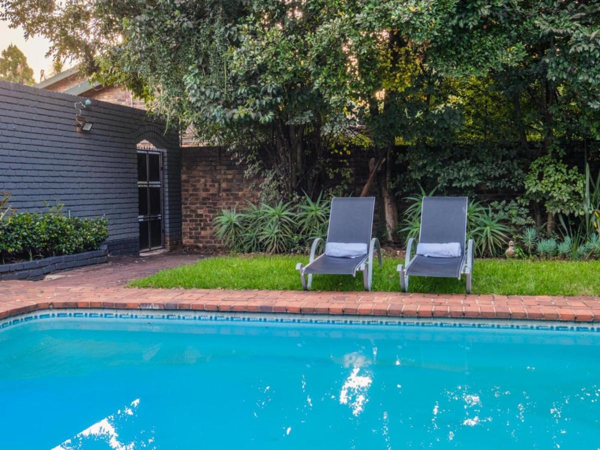 Hurlingham House Guest House Johannesburg Bagian luar foto